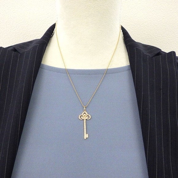 Tiffany Necklace Fleur de Lis Key Diamond Pink Gold